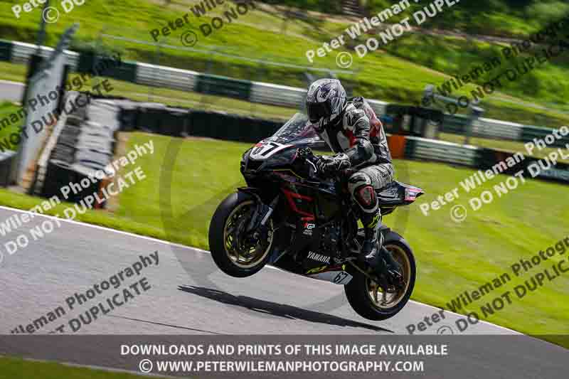 cadwell no limits trackday;cadwell park;cadwell park photographs;cadwell trackday photographs;enduro digital images;event digital images;eventdigitalimages;no limits trackdays;peter wileman photography;racing digital images;trackday digital images;trackday photos